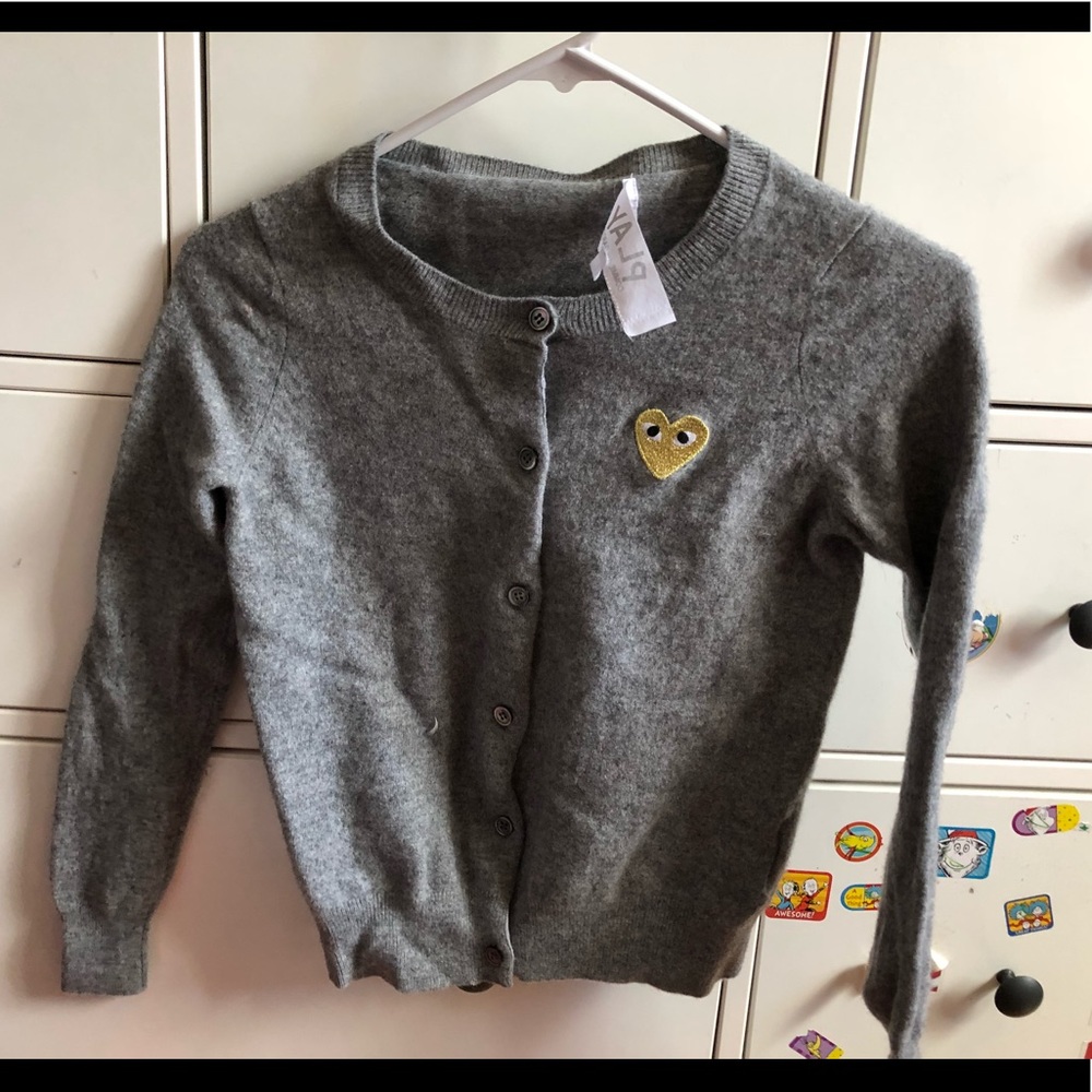 Sweat shirts